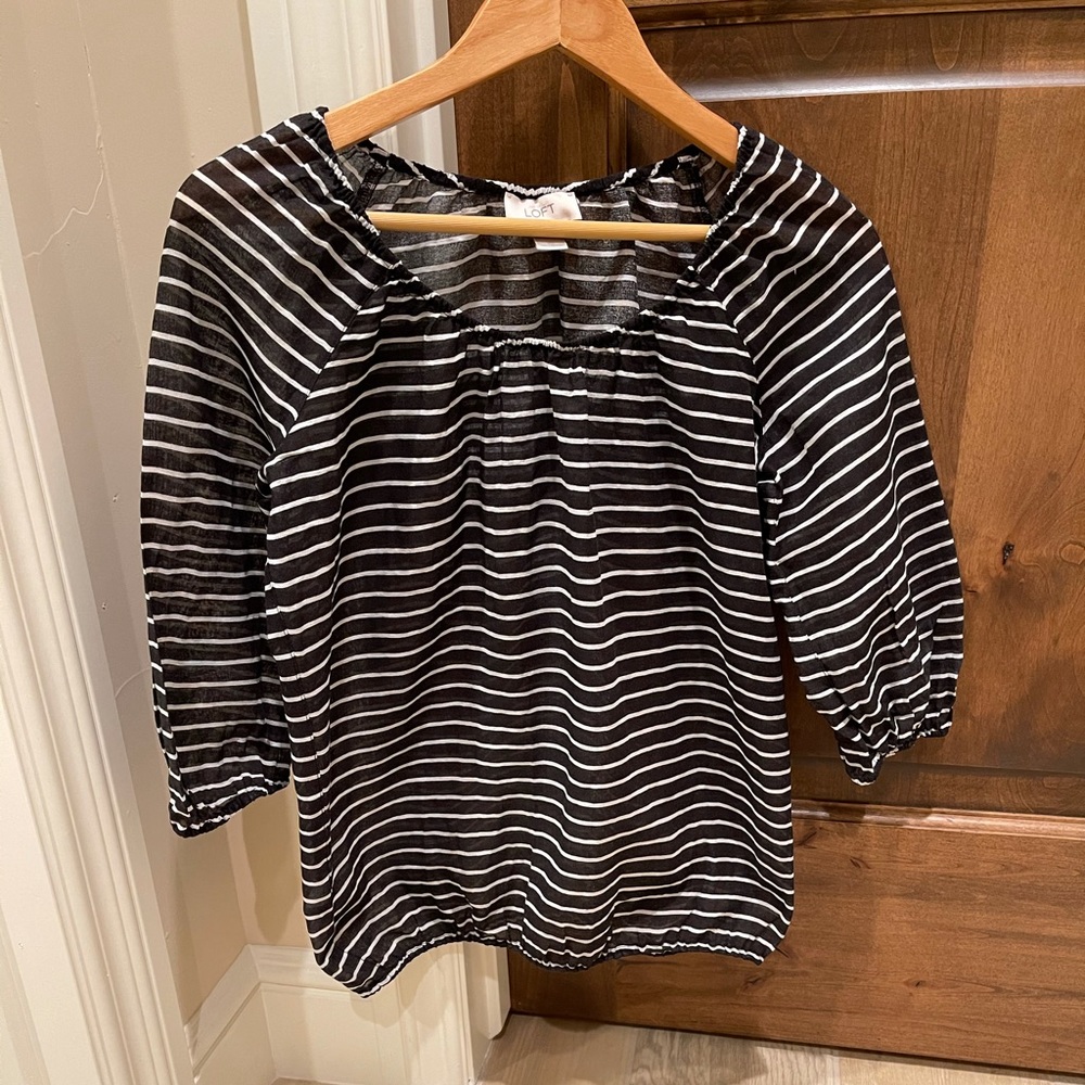 Loft xs cotton blue striped 3/4 sleeve blouse NWOT